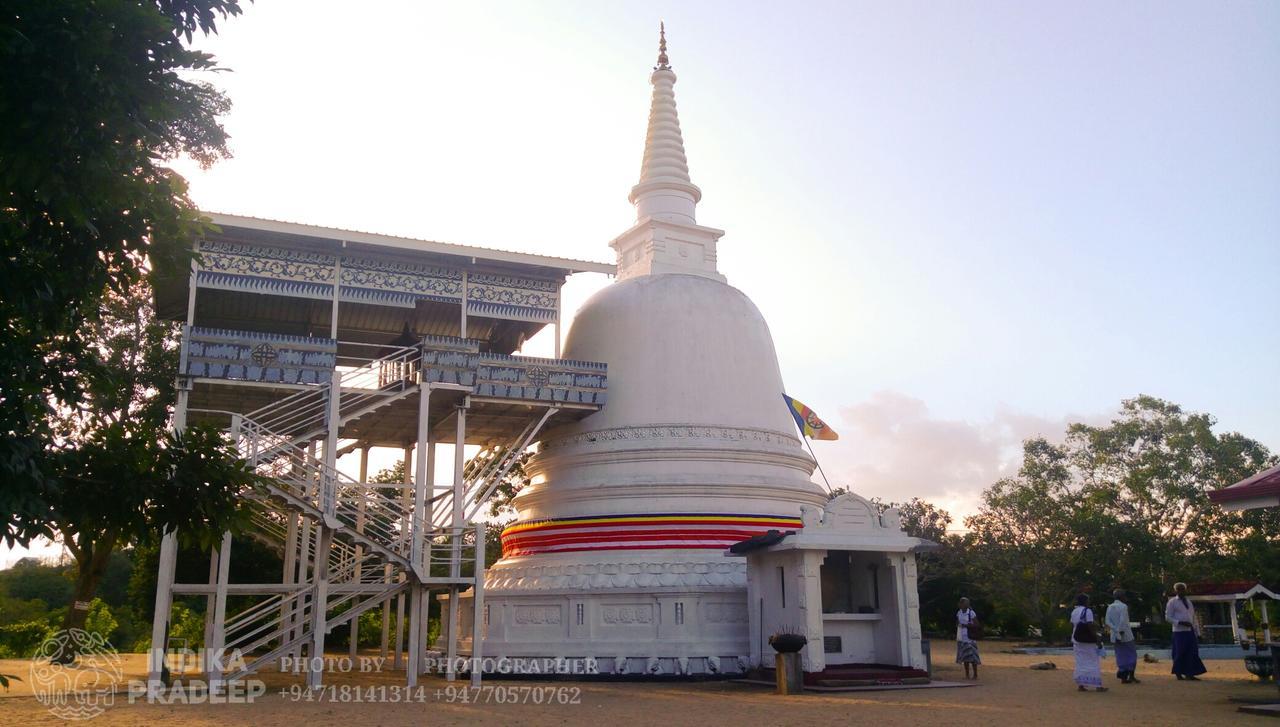 Hotel Elaine Monaragala Exterior photo